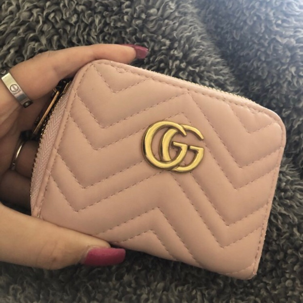 GG Marmont wallet